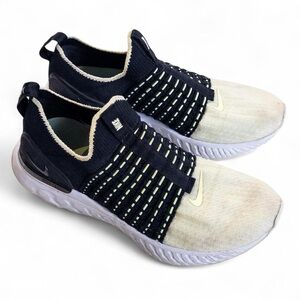 Nike React Phantom Run Flyknit 2 Black Green Women’s Running Shoes 8.5